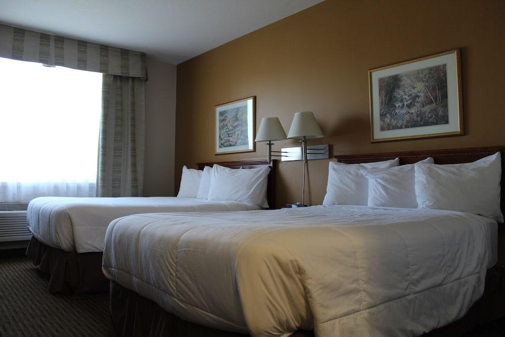 Foxwood Inn And Suites Fox Creek Dış mekan fotoğraf